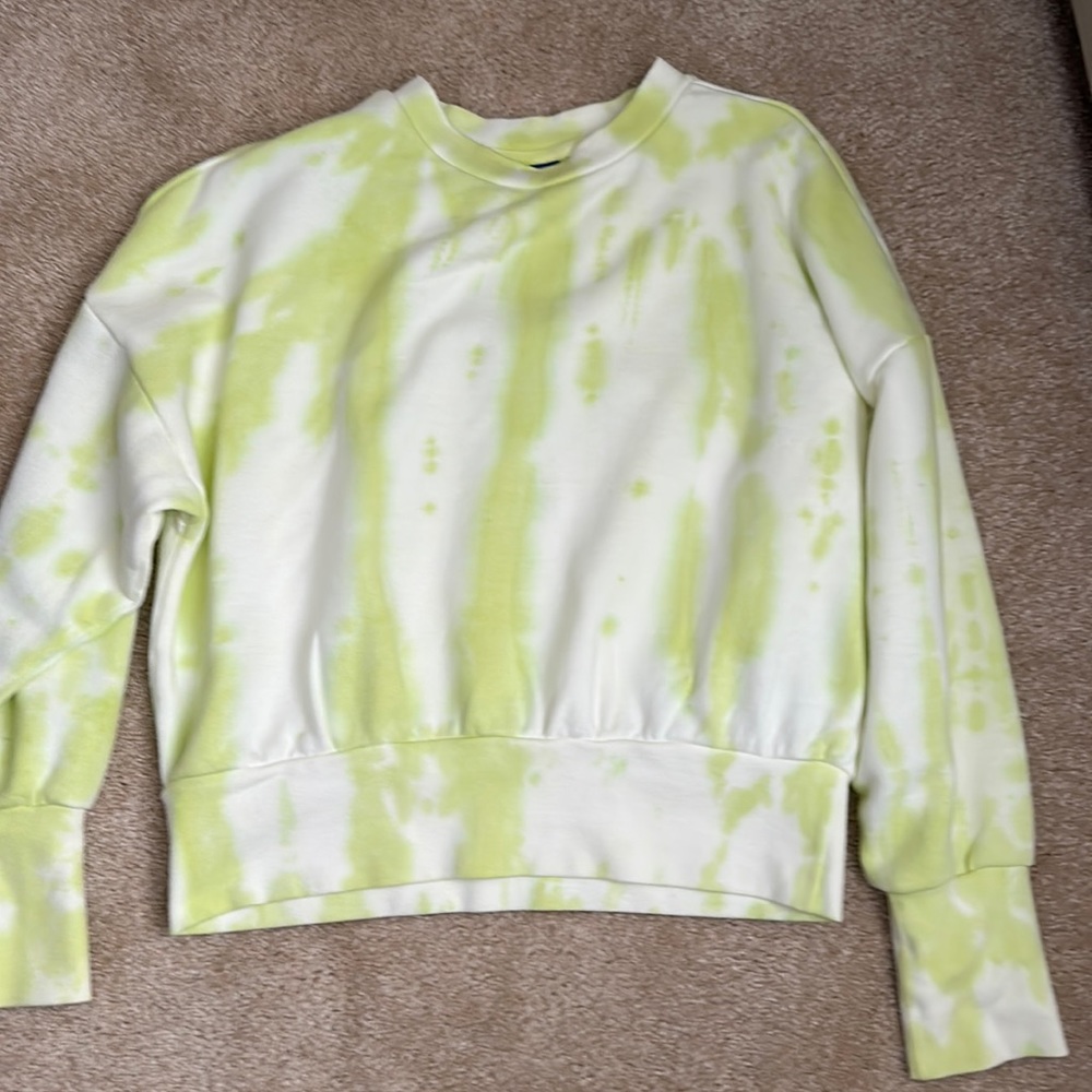 Tye dye green cropped crew neck